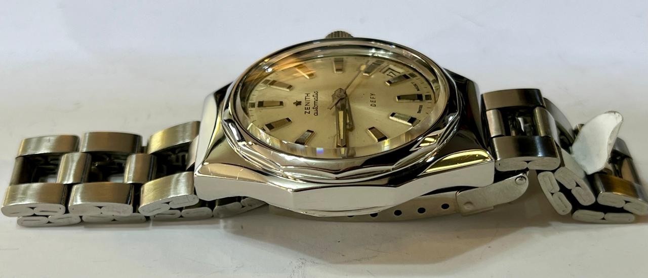 Zenith Defy vintage ref 28800 year 1970 with service