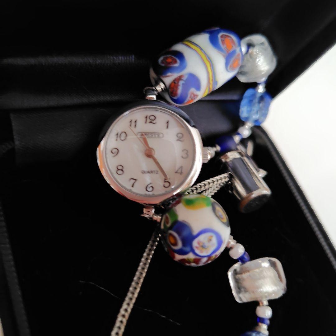 Excellent condition, fully functional Venetian quartz wristwatch.