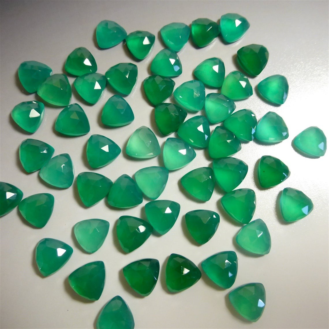 Natural Green Onyx Trillion Rose Cut 6mm to 20mm Loose Gemstone
