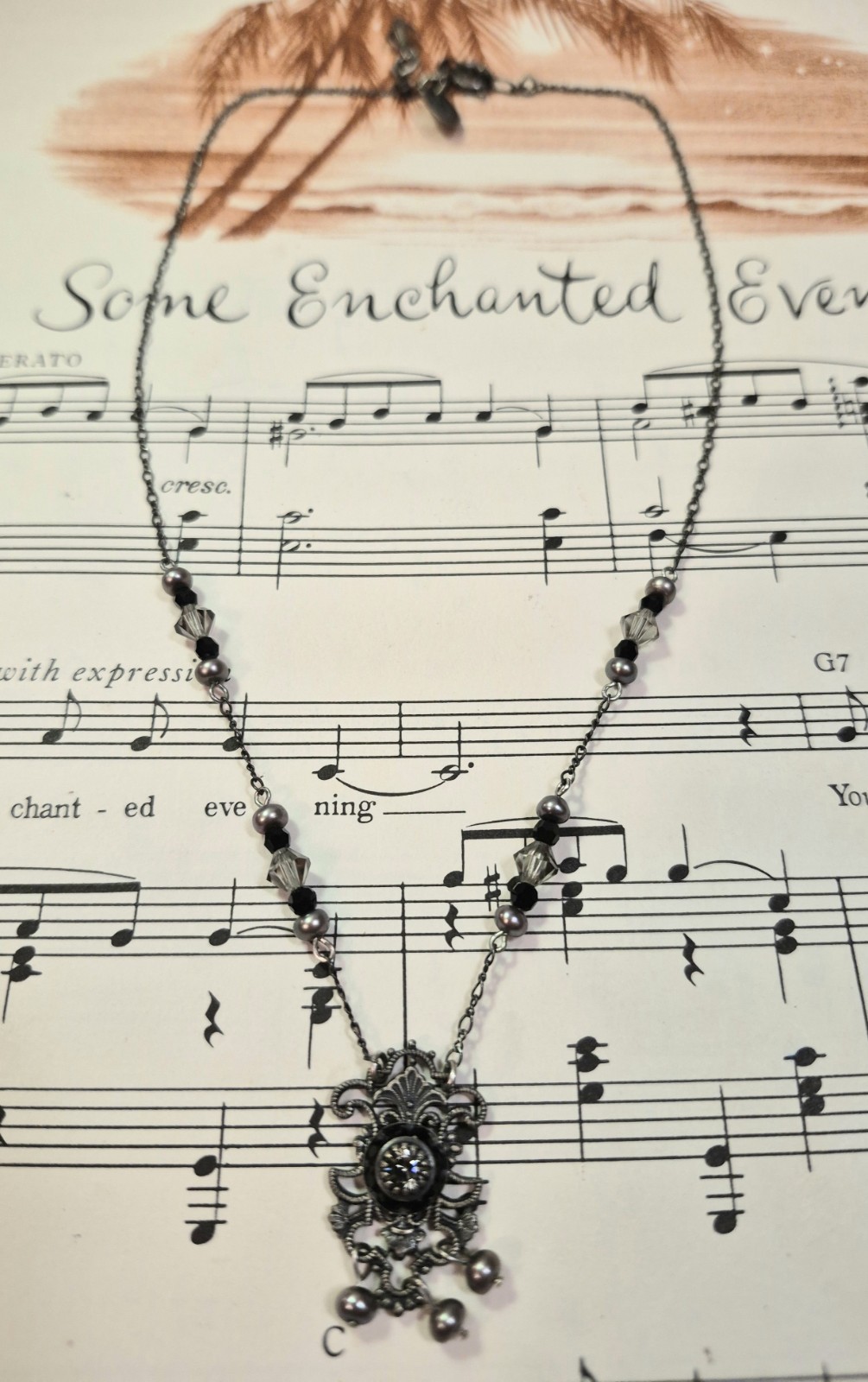 Vintage LIZ PALACIOS Necklace Dainty Crystal Pearl Black & Grey Delicate Signed
