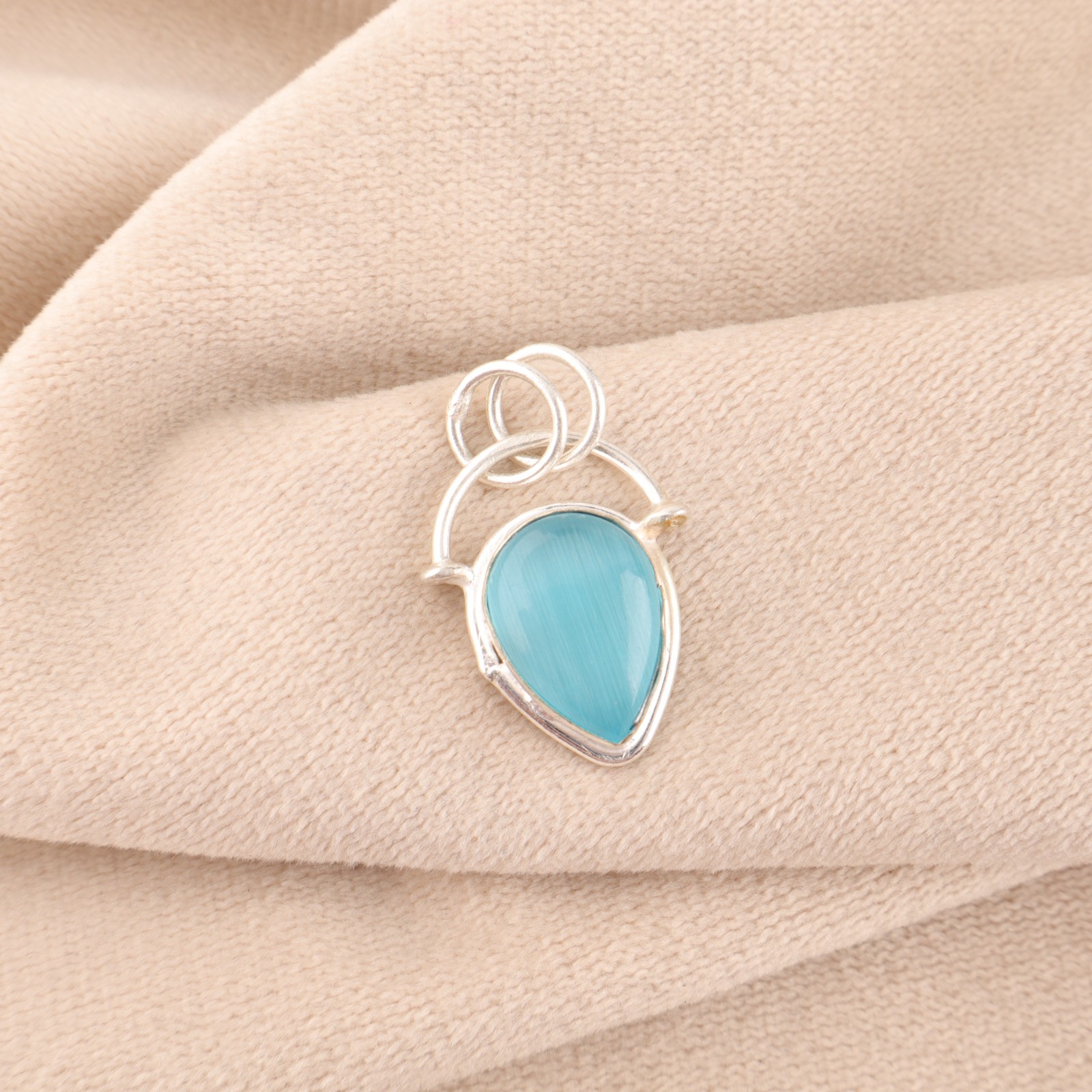 925 Silver Blue Cat’s Eye Gemstone Jewelry Handmade Dainty Pendant 1.01″ For Her