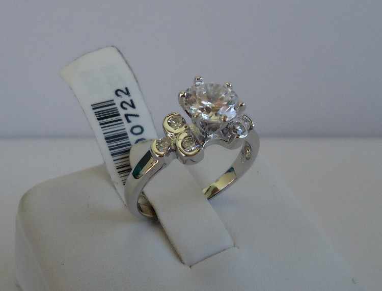 BUBBLE SIDES RING ROUND CENTER LAB CREATED SIMULATED DIAMONDS STERLING SILVER