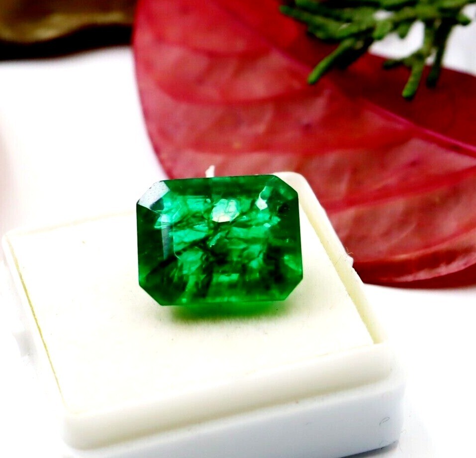 Green Emerald Natural Colombian Emerald Cut 9.60 Ct Certified Loose Gemstone