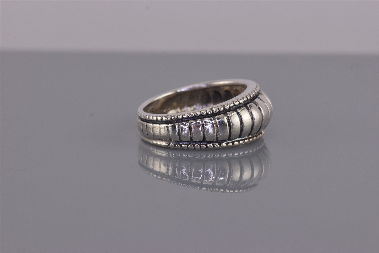 Sterling Silver 9mm Domed Coil Tapered Beaded Trim Band Ring 925 Sz: 7