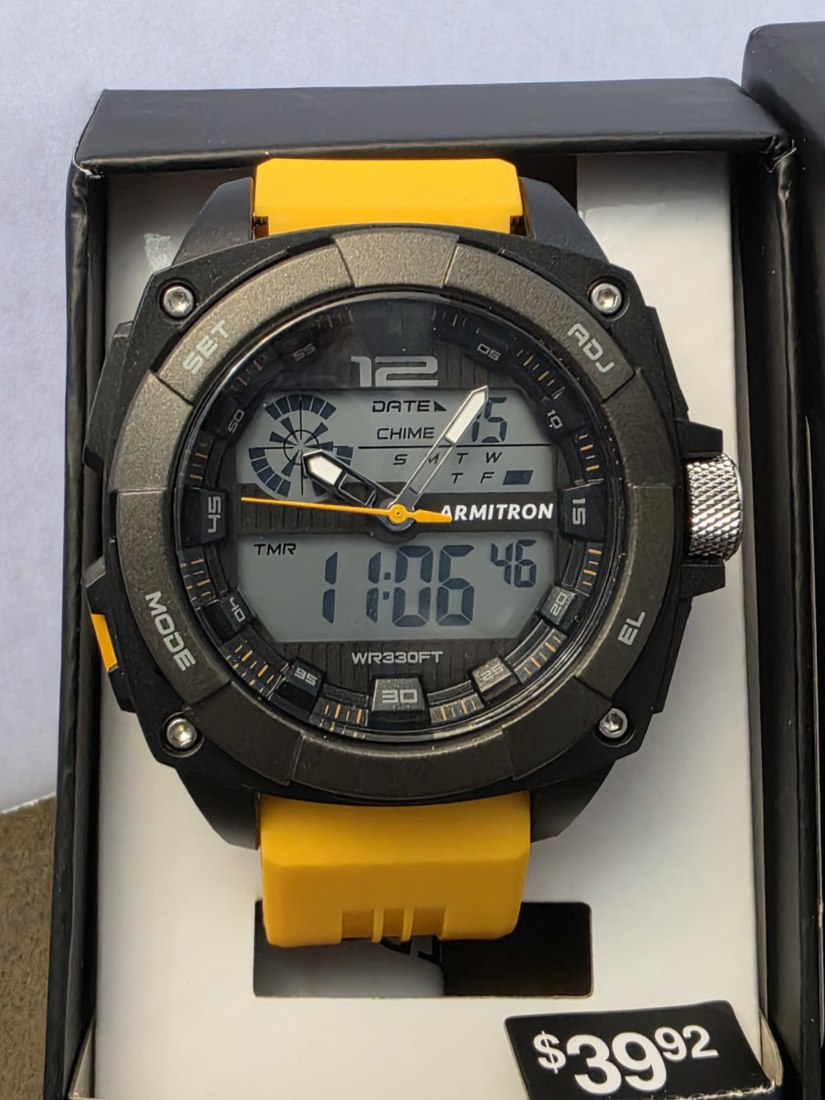 Armitron Pro Sport Mens Watch 20/5372 Analog Digital WR Chrono Yellow/Black NEW