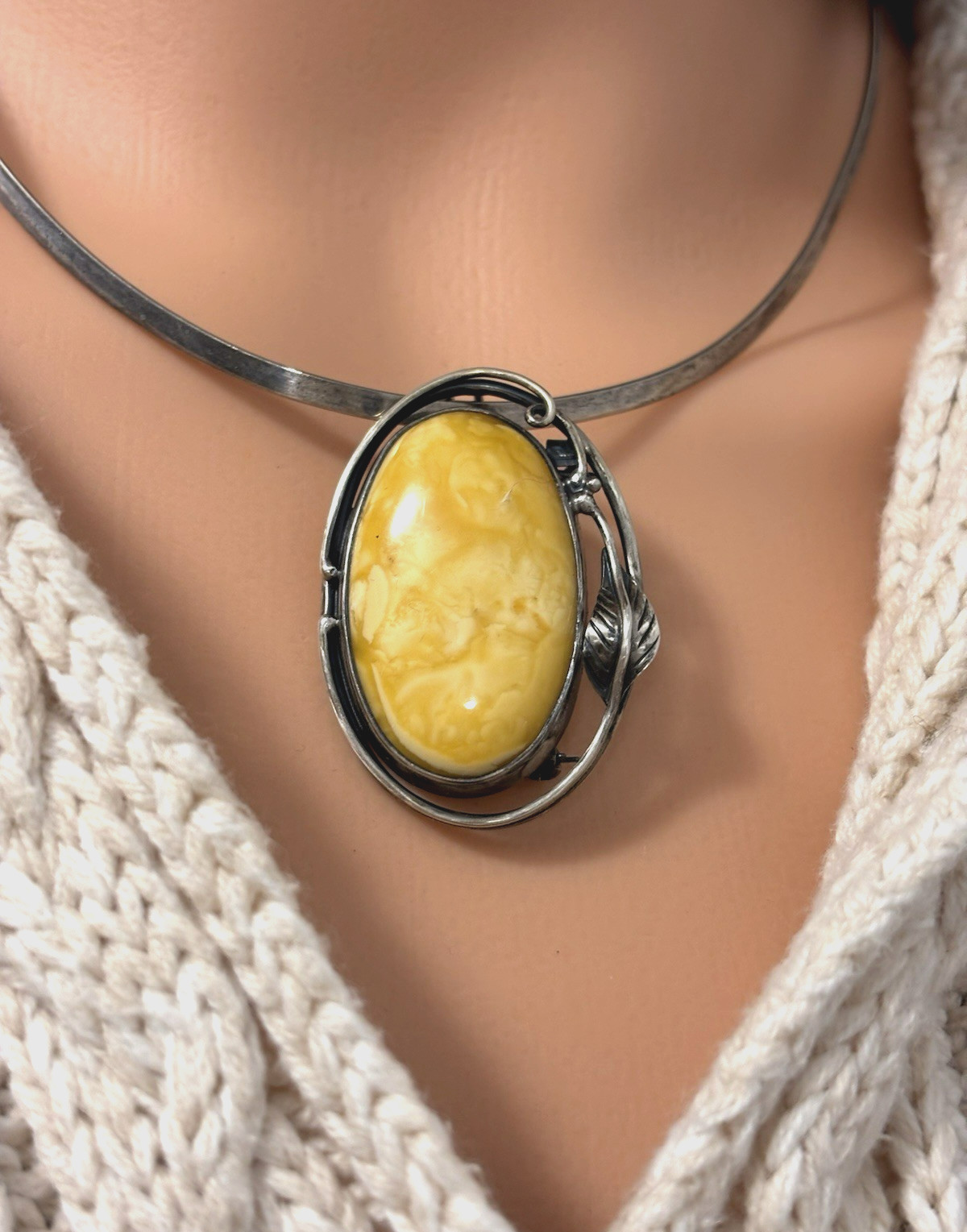 Amazing Large VTG Antique Sterling Baltic Egg Yolk Amber Brooch/Pendant, Signed