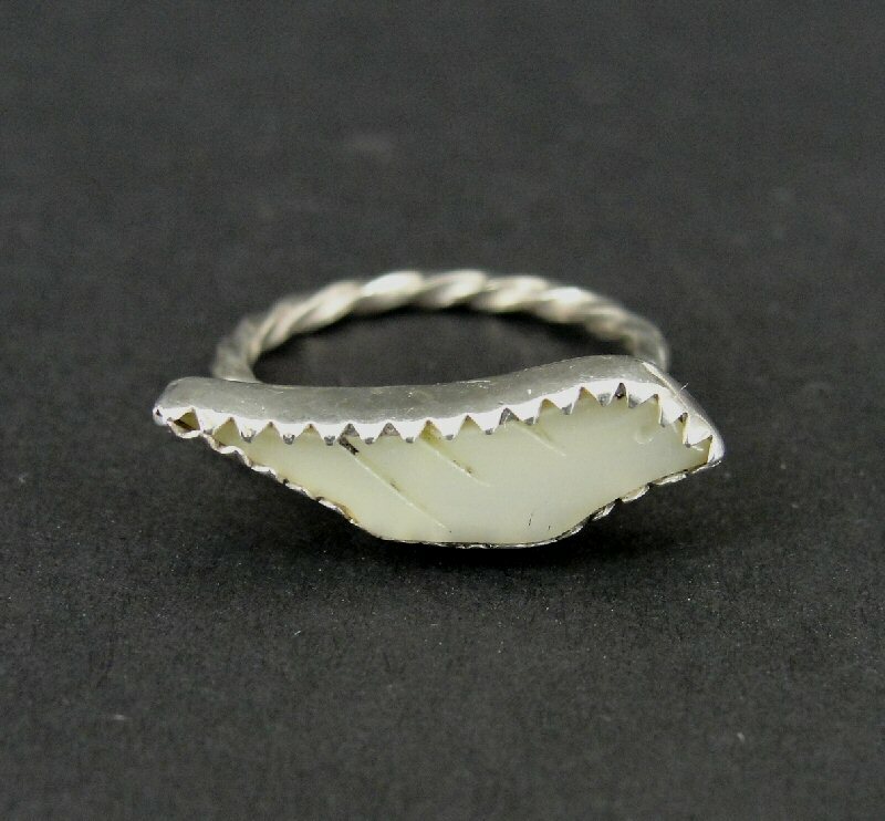 Ring Silver Twist Band Bird Mother of Pearl Fetish Sterling 925 Size 3.5 Ring