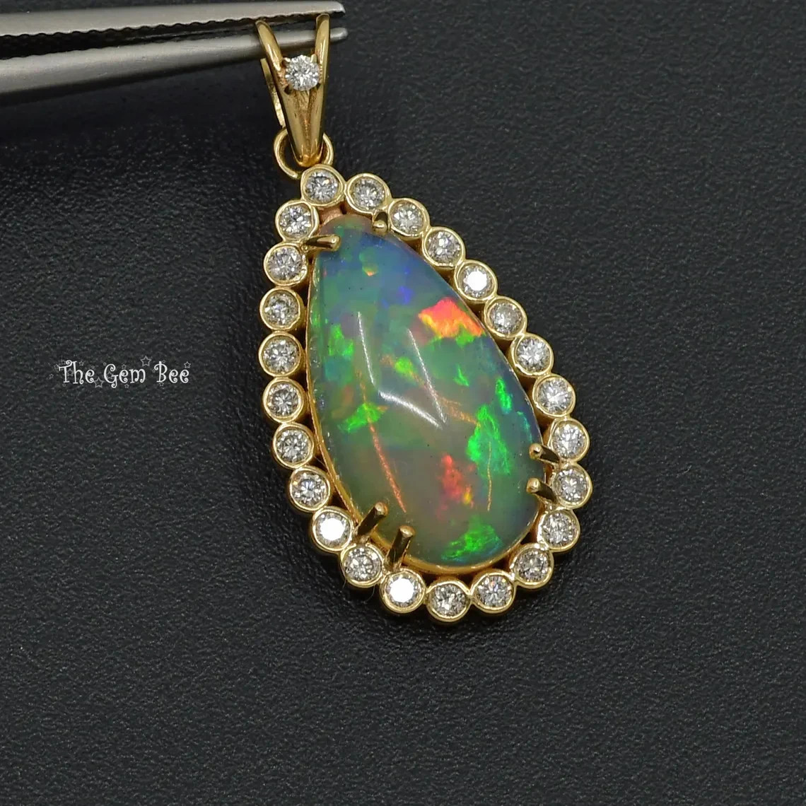 14k Yellow Gold 3.95CT Pear Shape Natural Opal 0.47CT Diamond Necklace Pendant