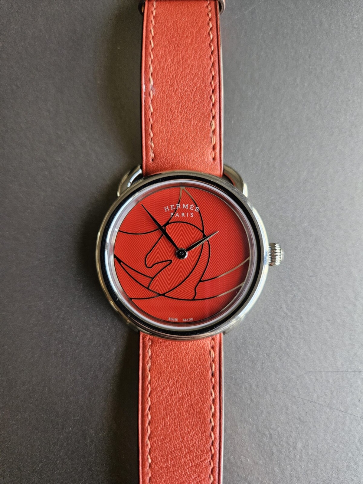 Hermes Arceau Red Horse Knight Outline “Casaque” Quartz Timepiece; Rare+Cool