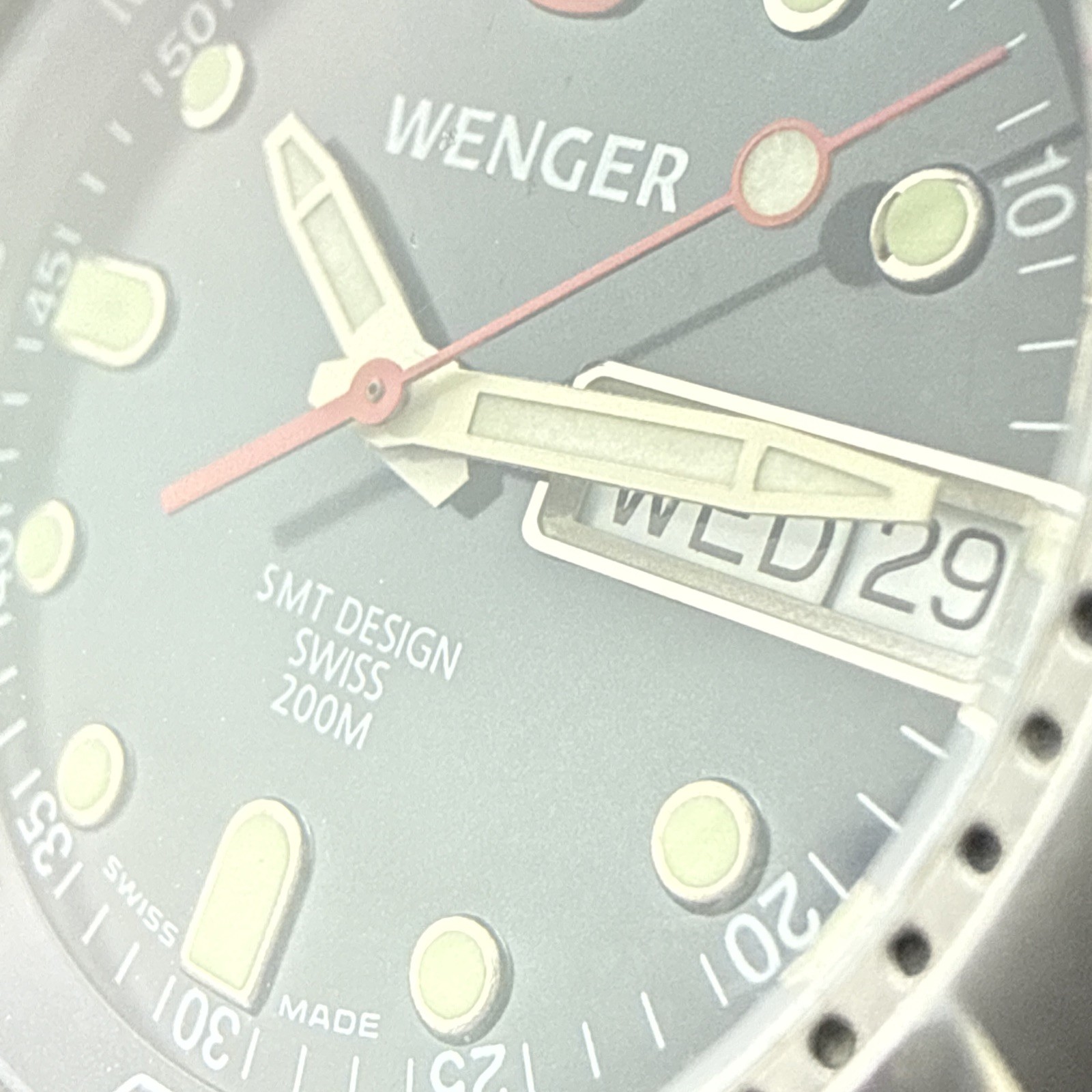 Wenger SMT Design 200m Quartz Black Dial Day-Date Men’s Watch Good Lume New Batt