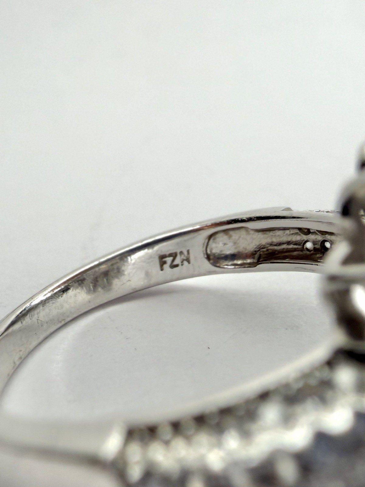 FZN Fuzion Creations Sterling Silver Statement Ring Sz 8