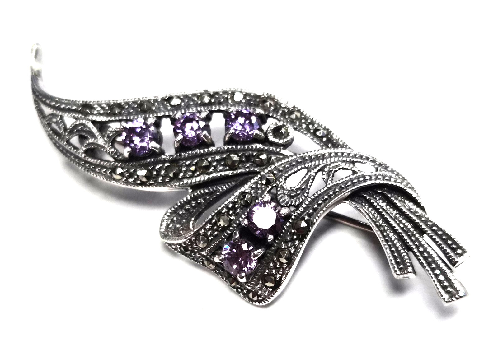 Vintage 925 Sterling Silver Amethyst & Marcasite Art Deco Style Leaf Brooch Pin