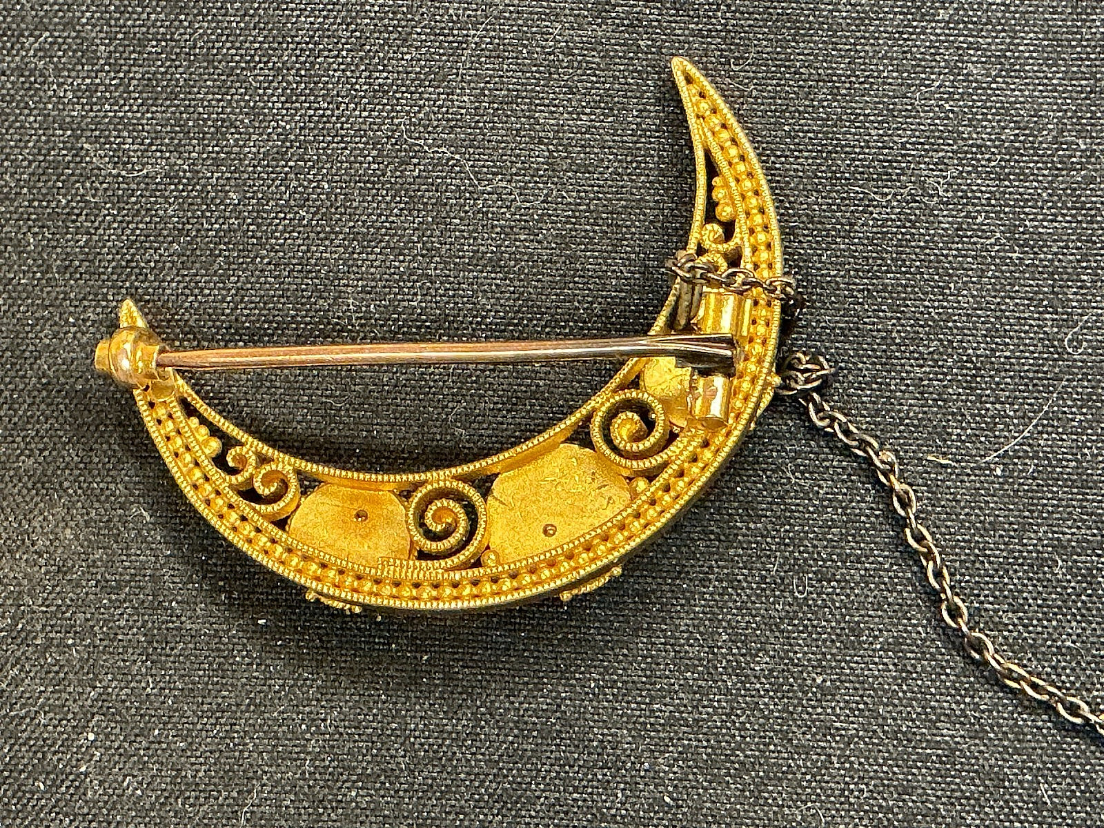 Victorian 18K Gold Crescent Moon Brooch Pin Ruby Diamond Sapphire Etruscan 7g
