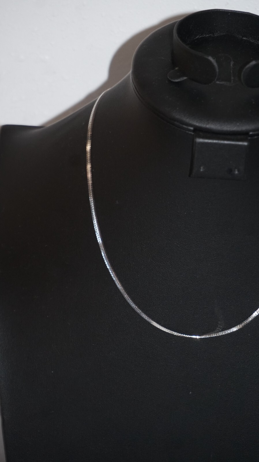 925 Sterling Silver Italy Flat 2mm Wide Herringbone Necklace 18″ 3 grams 431AR