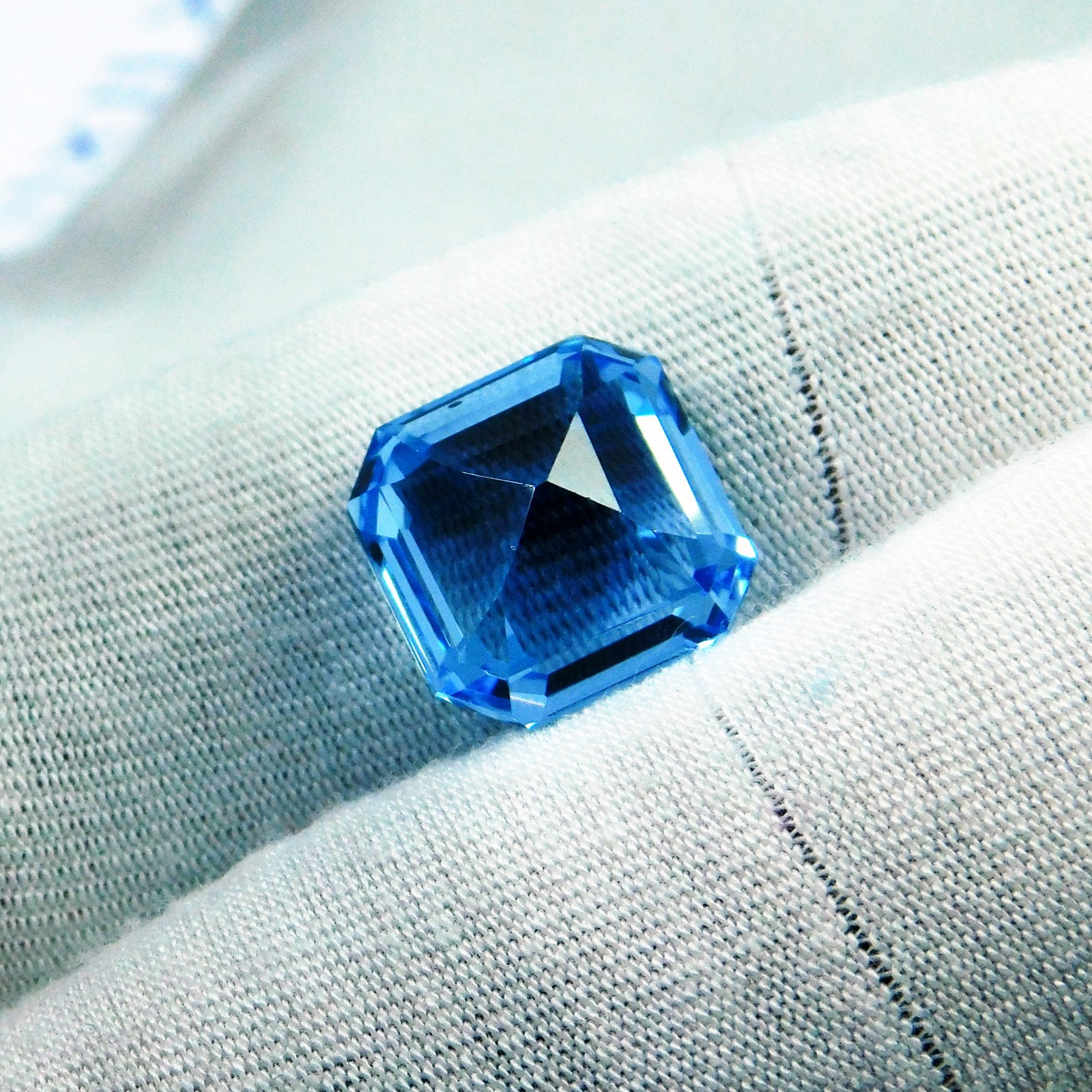 CERTIFIED Natural Unheated 7.40 Cts Blue Sapphire Radiant Loose Gemstone