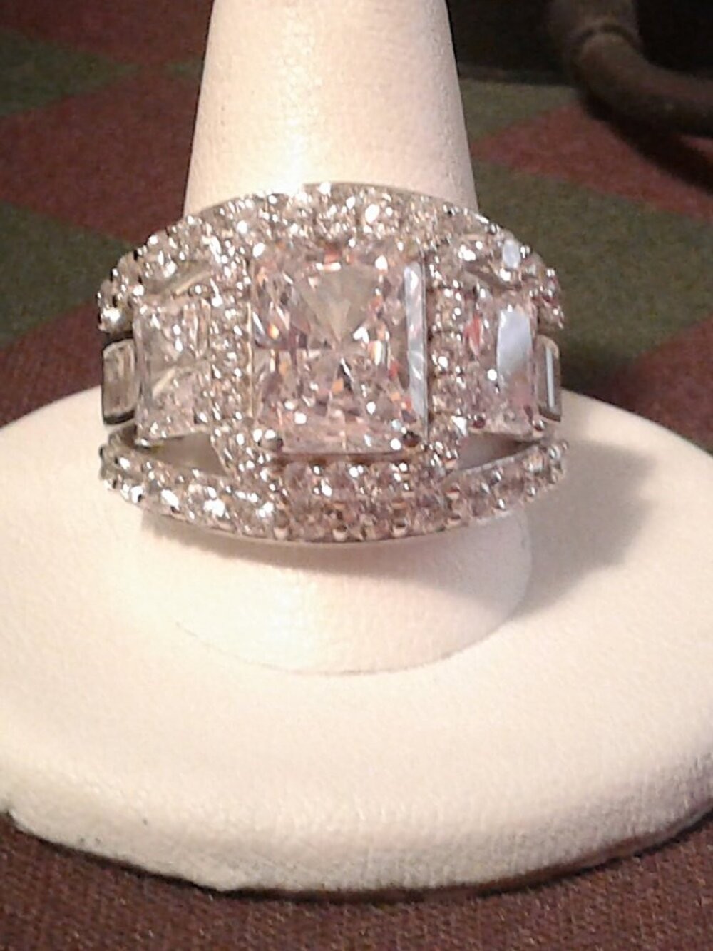 BJH4342 Bella Luce Platinum Plated Statement Ring 13.40ctw. Size 10