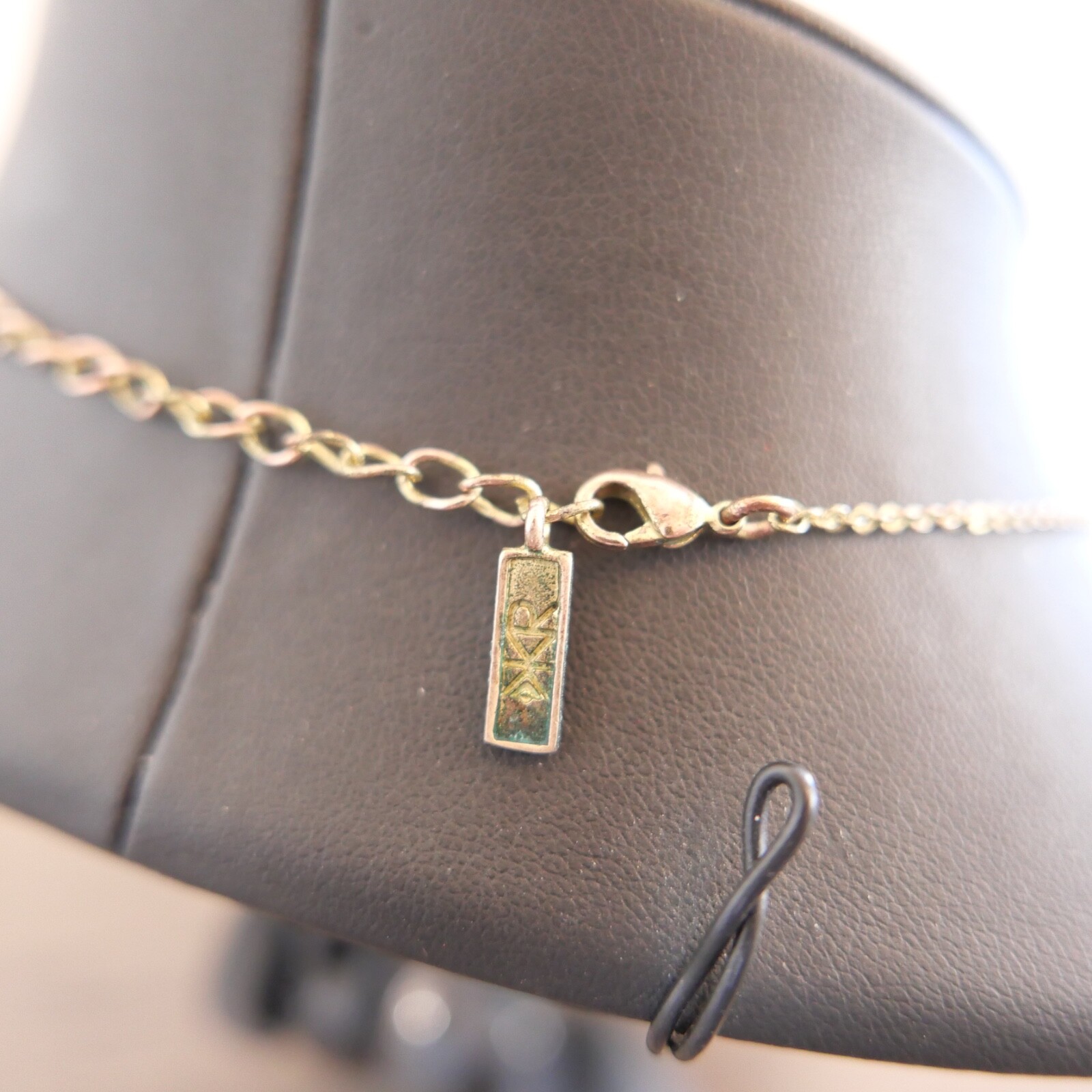 EUC Silpada KR Crossbar Swarovski Crystal Brass Necklace 15″ With A 2″ Extender