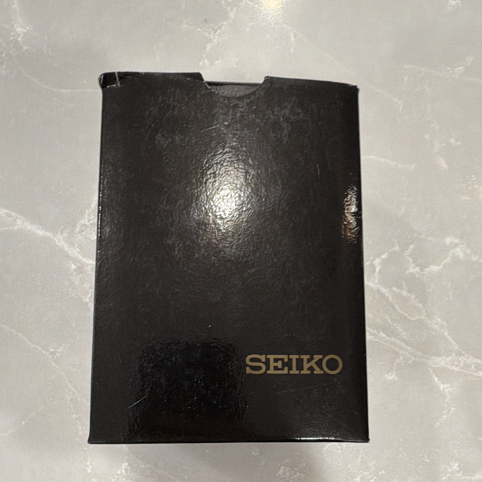 Seiko Chronograph Quartz Alarm 100M Tachymeter Black Dial 40-43.9mm Box