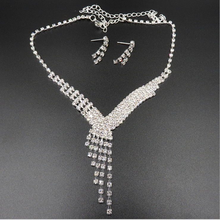 V shape Clear RHINESTONE BIB Tassel NECKLACE Stud EARRINGS SET BRIDAL WEDDING