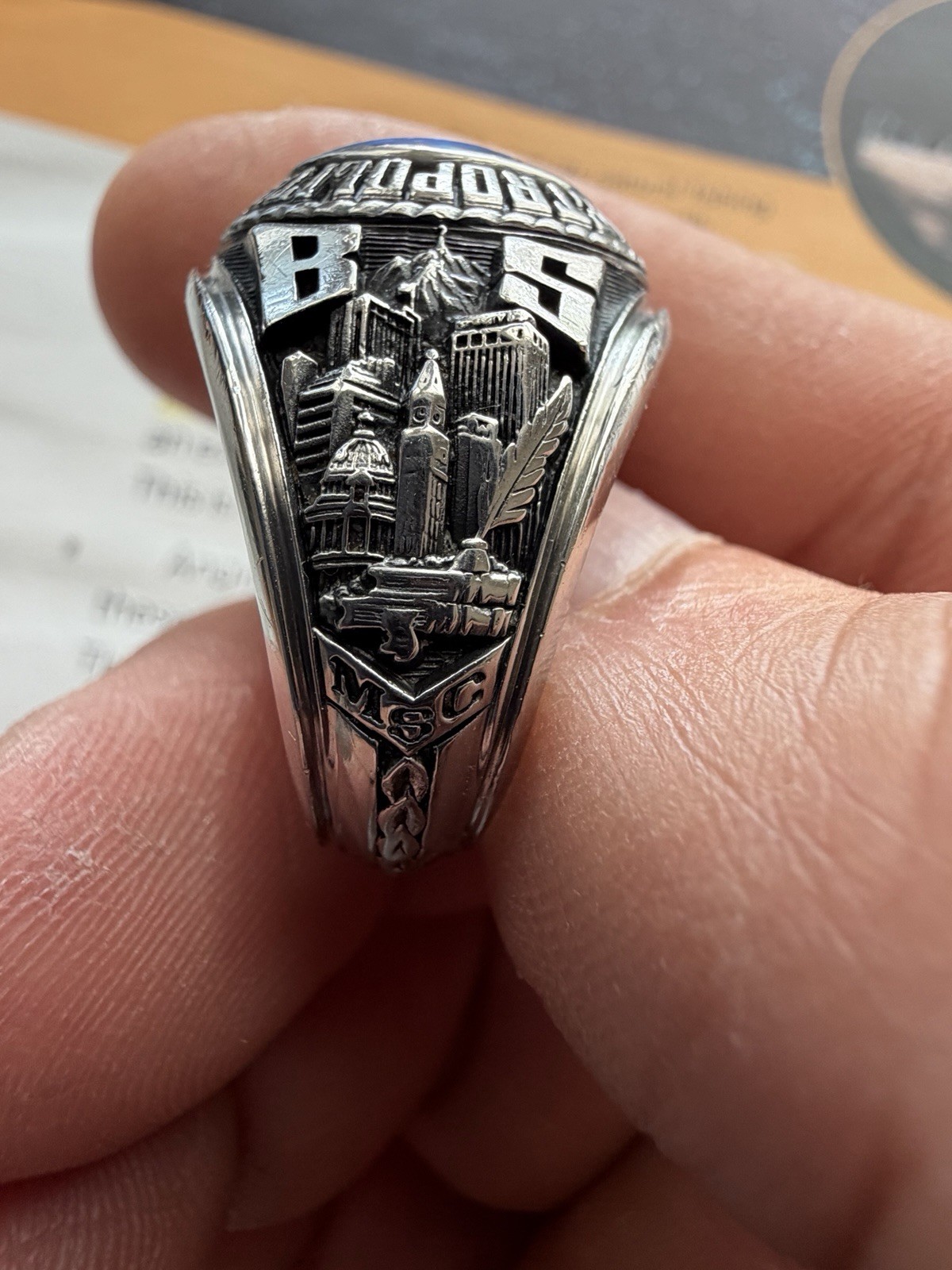 Metropolitan State College Class Ring