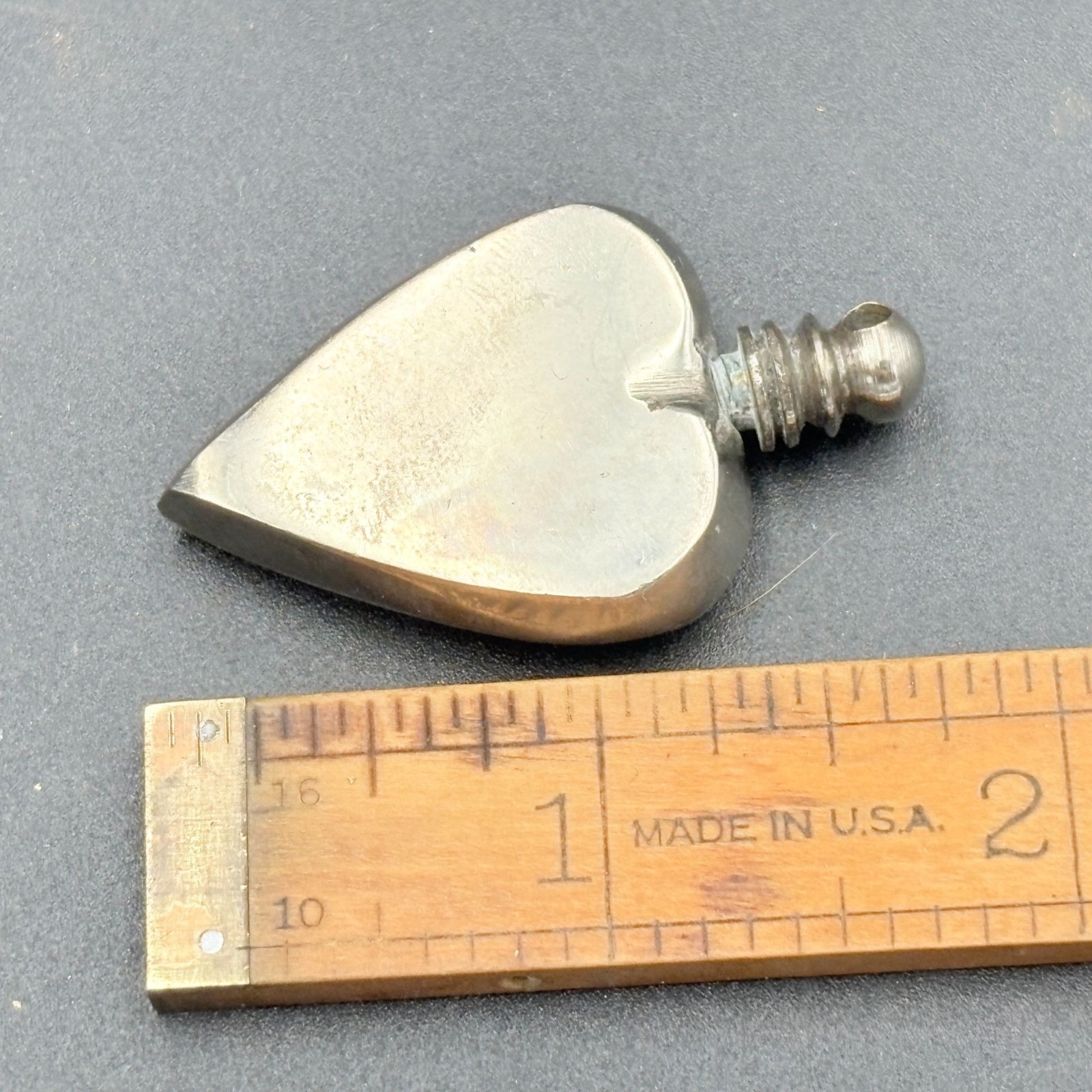 Vtg Narrow Heart-Shaped Silver Tone Perfume Bottle Necklace Pendant Screw Cap