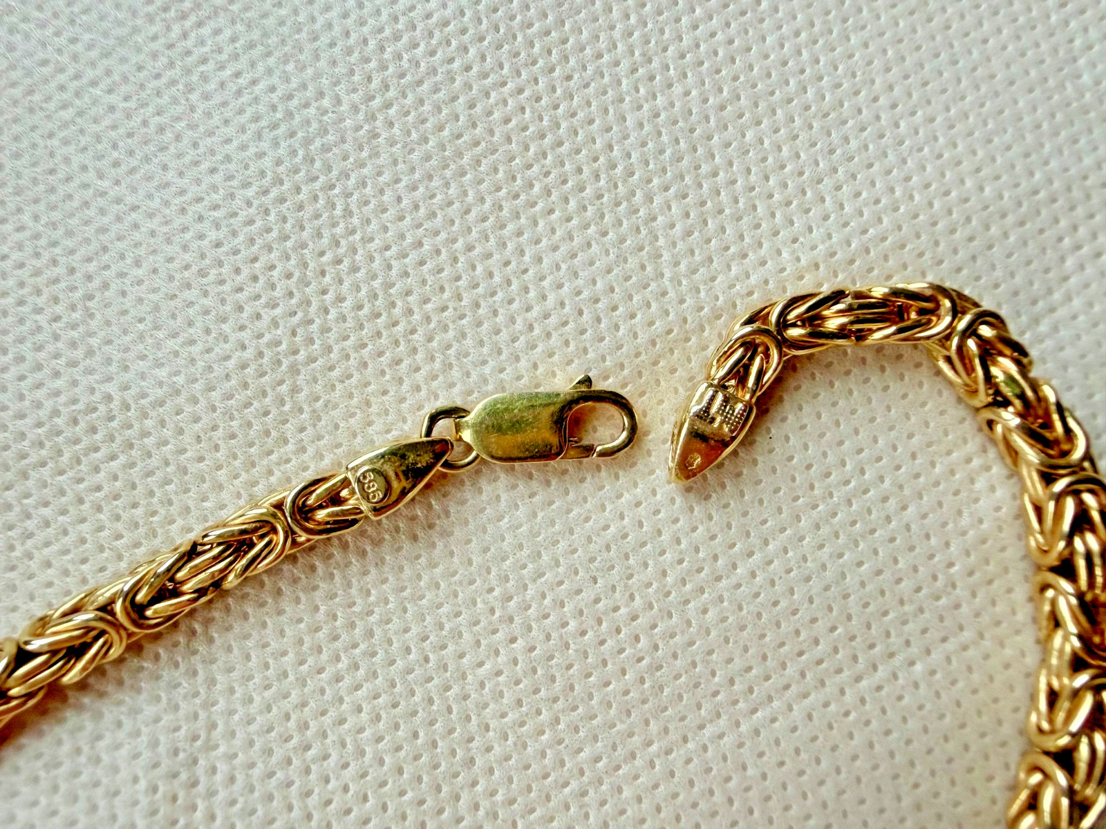 Stunning chunky 14ct Yellow Gold Chain 18 inches 46 cm 21.8grams