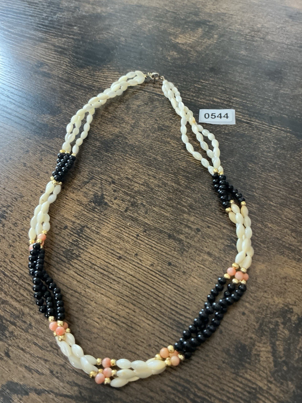 White Black Pink & Gold Beaded Strand Necklace Oval Beads Lobster Clasp 0544