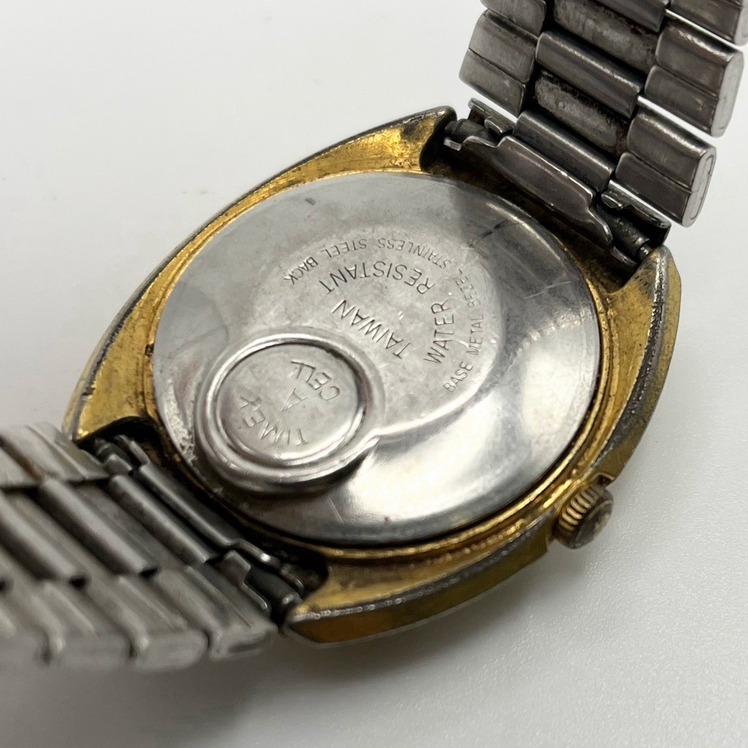 Timex Electric Dynabeat Quartz Day Date Gold Tone 38mm Vintage Parts Repair