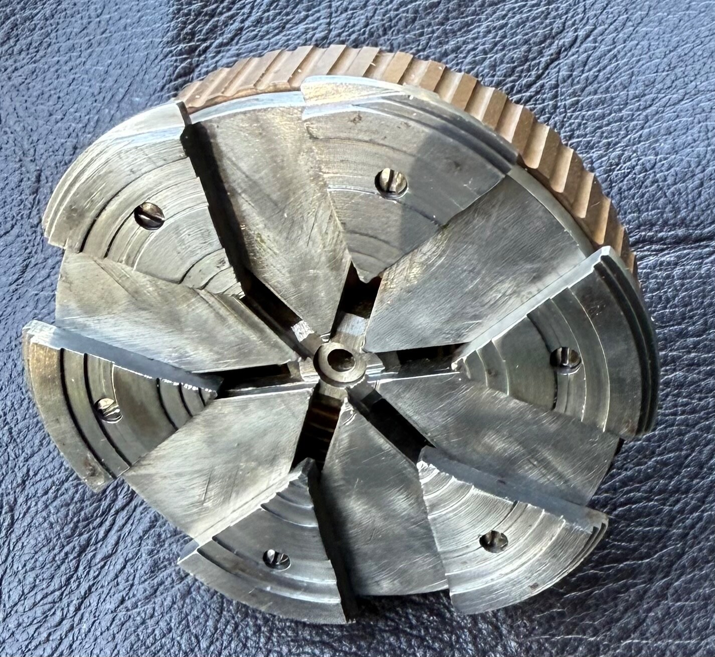 L@@K! Vintage DERBYSHIRE 6 JAW UNIVERSAL BEZEL CHUCK for 8mm WW WATCHMAKER LATHE