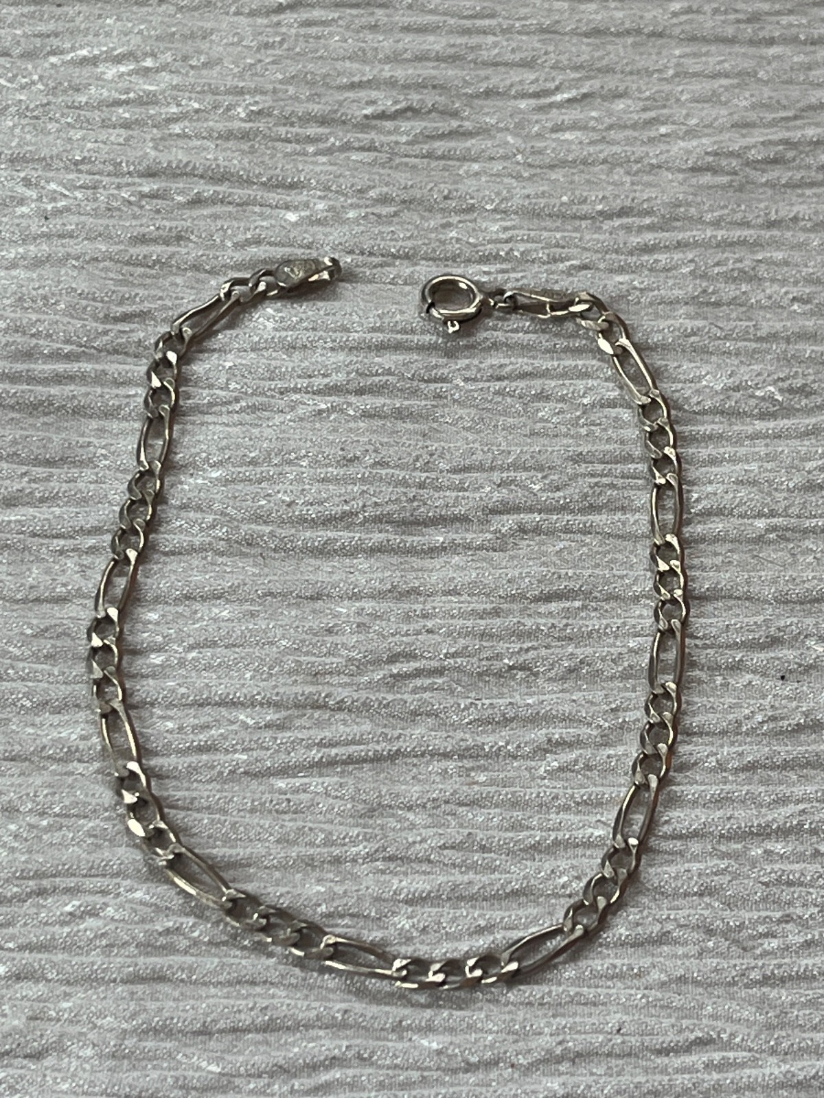 925 Italy Marked Silver Thin Figaro Chain Bracelet – 7.25 x just under 1/8th’s