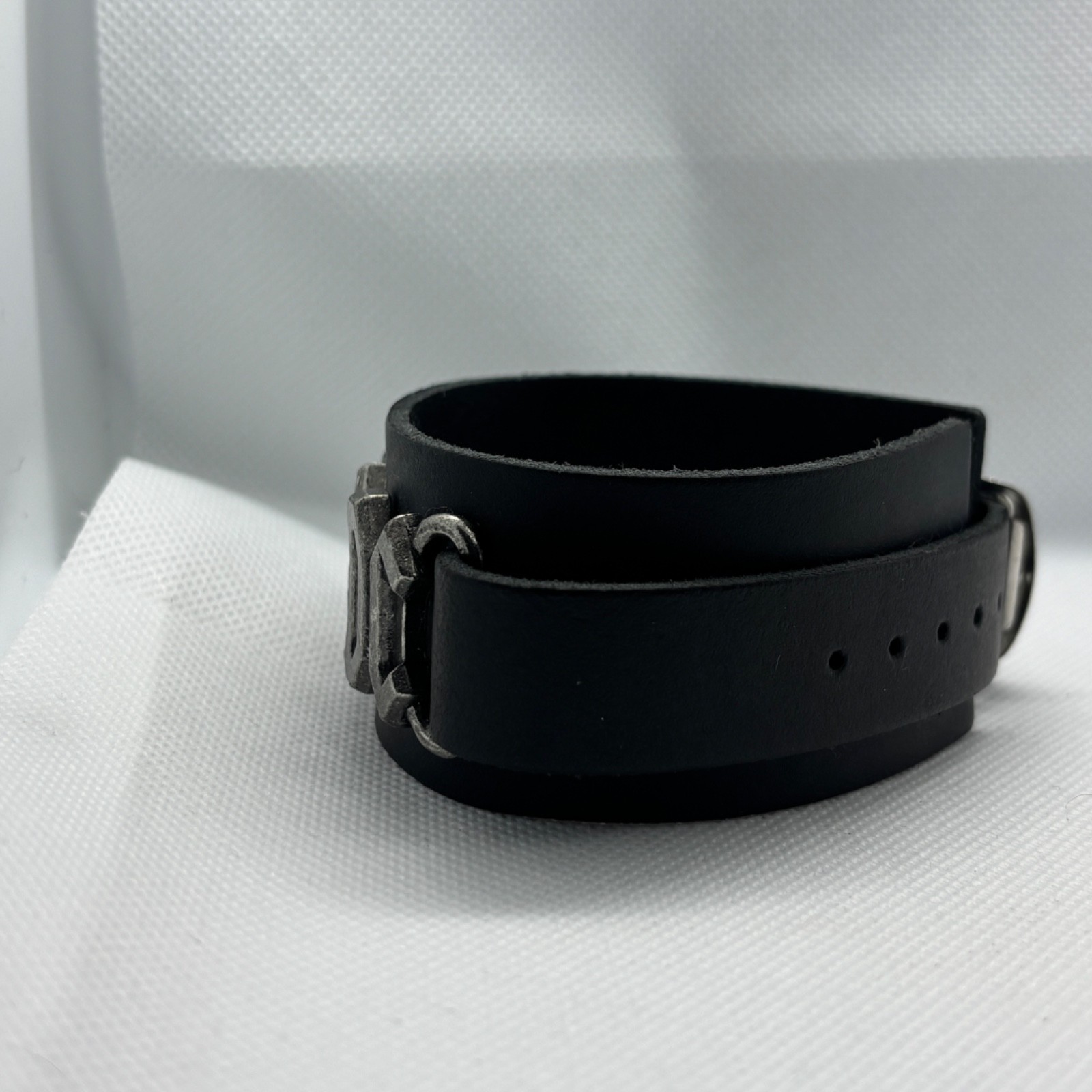 Rock Band AC DC Metal Logo Black Leather Bracelet