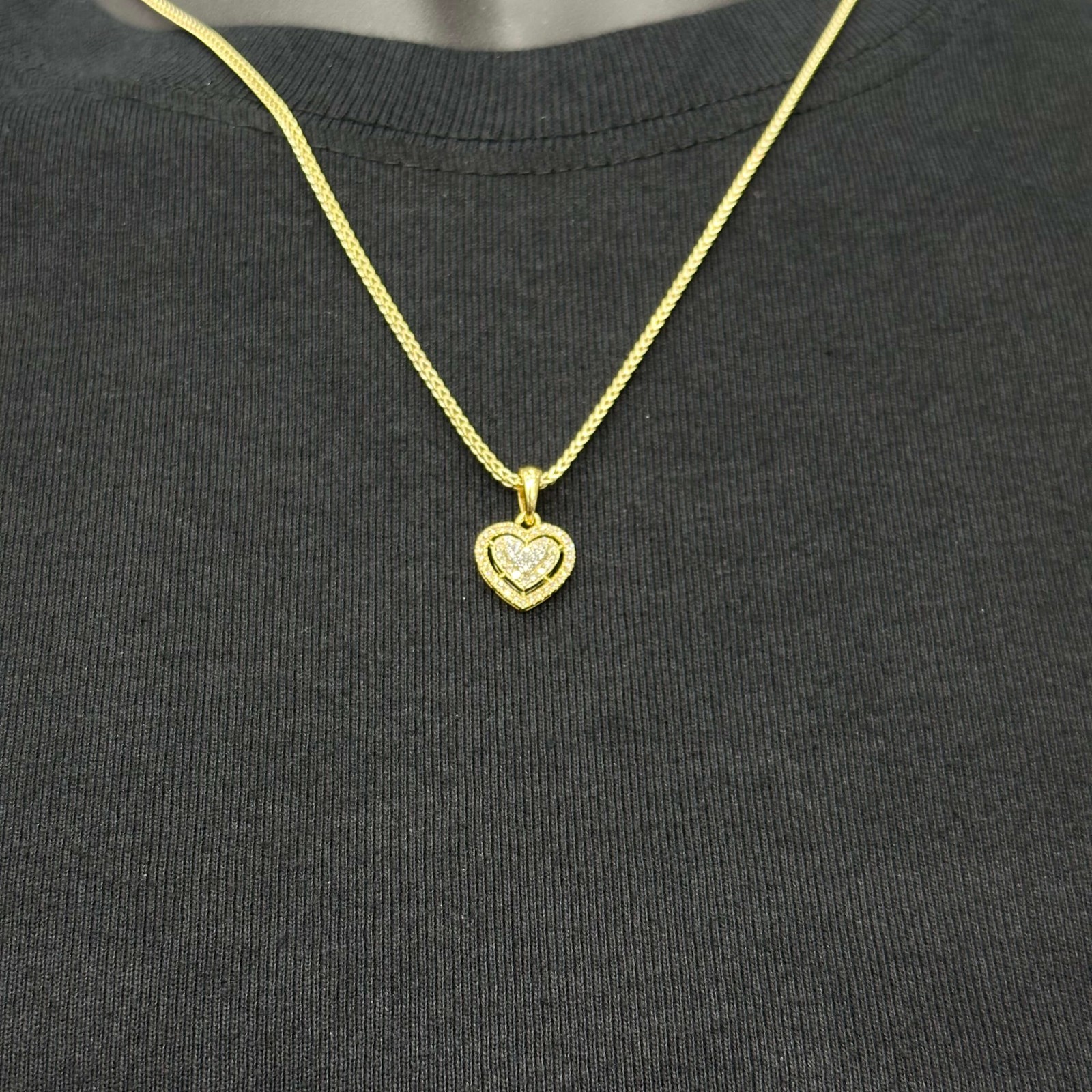 Genuine Diamond Cross Charm 0.25 CTW with 10k Gold Pendant Female