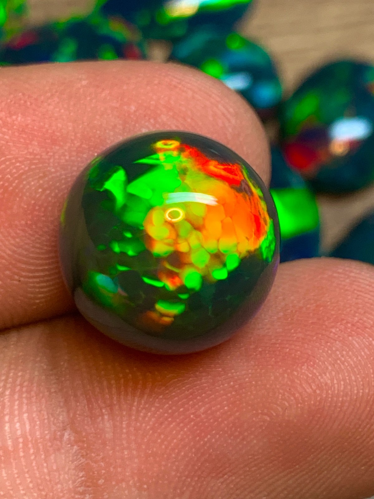 Ethiopian Opal Gemstone 9.65 Carat Round Cabochon Honeycomb Black Welo Opal Gem