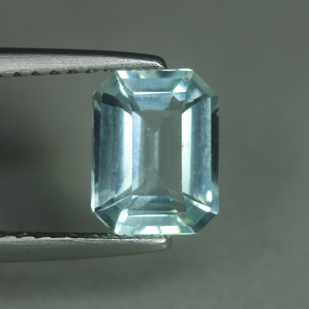 1.08 Cts_Ravishing Loose Gemstone_100 % Natural Mozambique Aquamarine