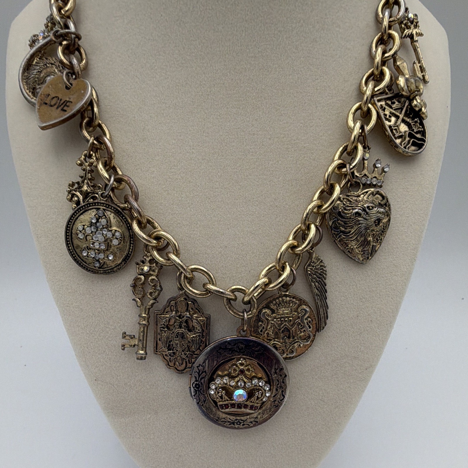 Gold Tone Cable Chain Crown Medallion Crystal Charm Necklace 20-22 inches