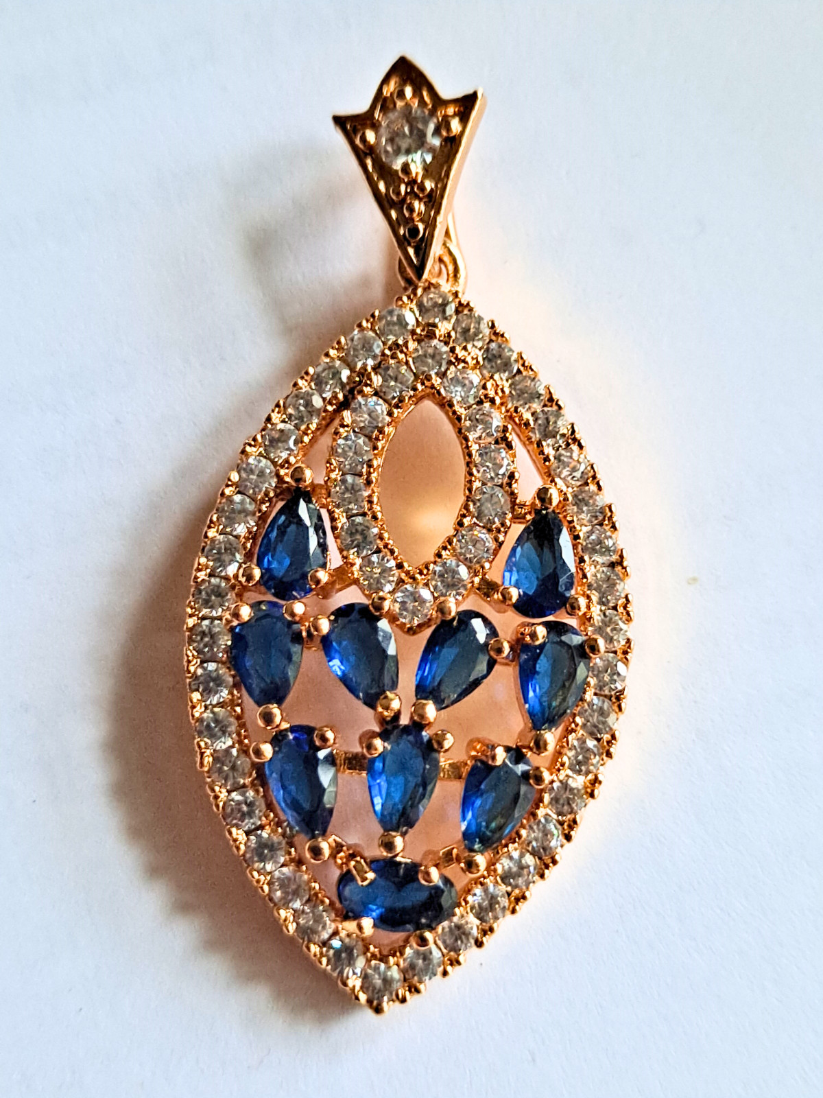 Elegant Pear-Cut Blue Sapphire Cluster Marquise Pendant Rose Gold Finish