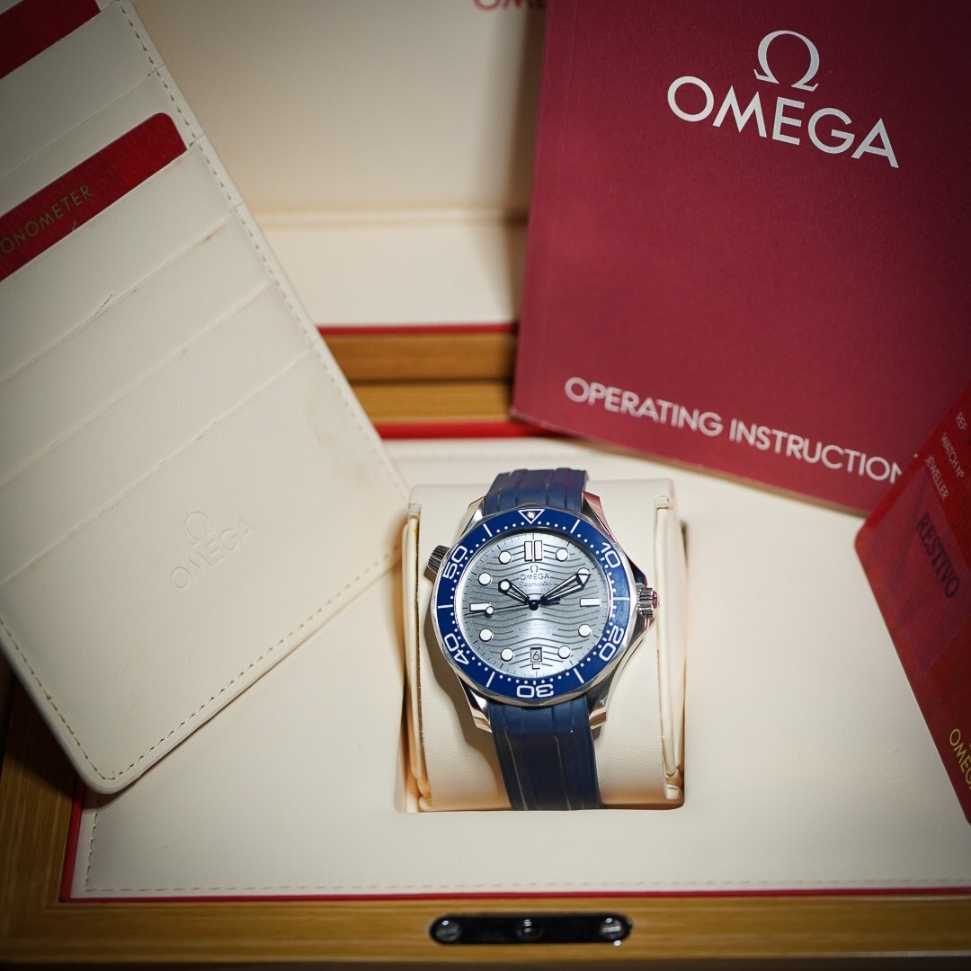 Omega Seamaster Diver 300M | 210.32.42.20.06.001 | 42mm | 2023 | Full Set