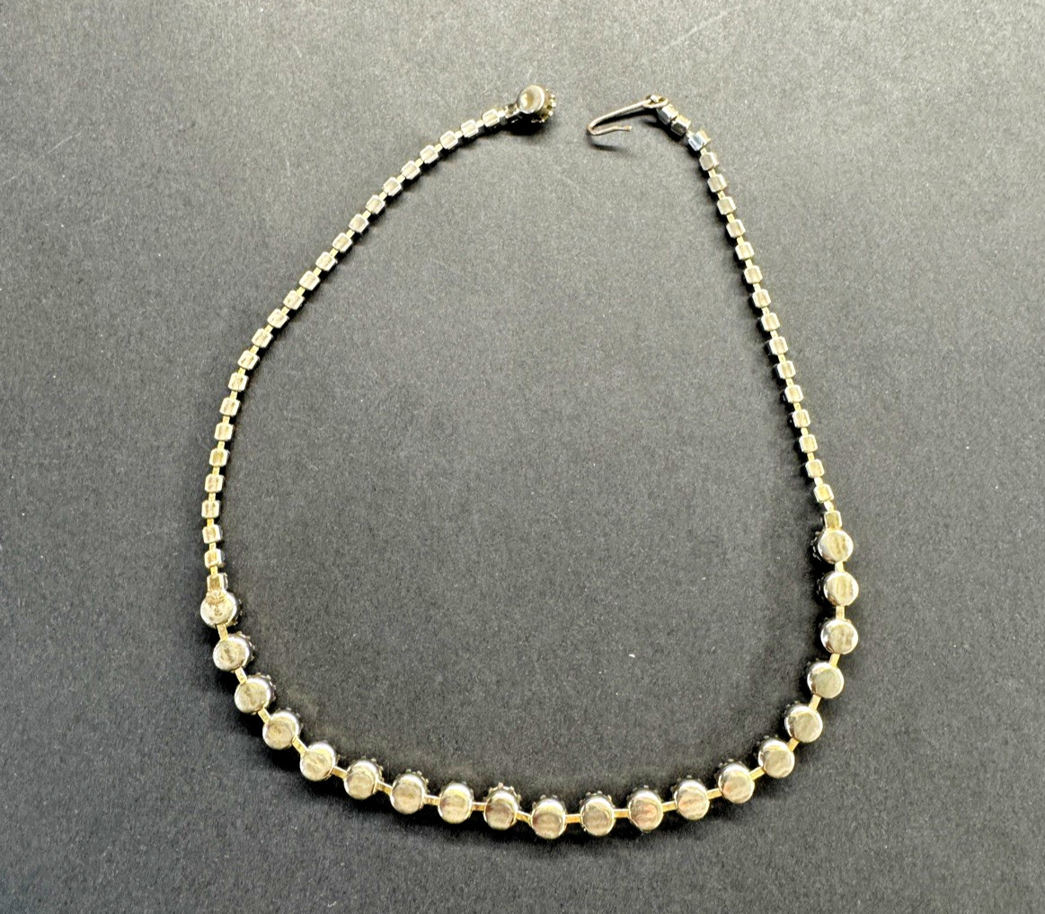 Vintage 1960s Aura Borealis Rhinestone 16″ Choker, Iridescent Crystal stones