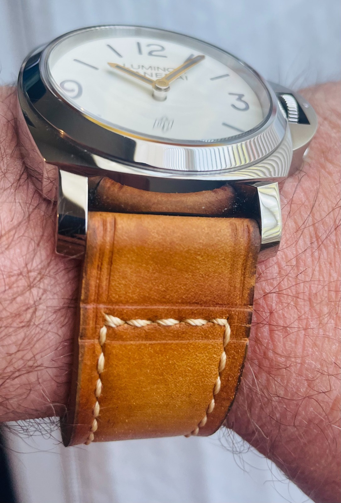 Panerai Luminor 1087 White Dial Watch 44mm – PAM01087 FULL SET & EXTRAS!