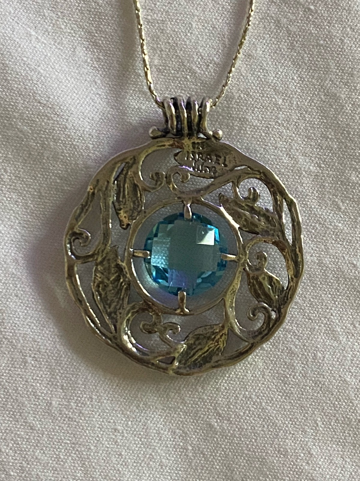DIDAE SS 925 Facetted Blue Glass & Leaf Accent Pendant 18” Chain Necklace ISREAL