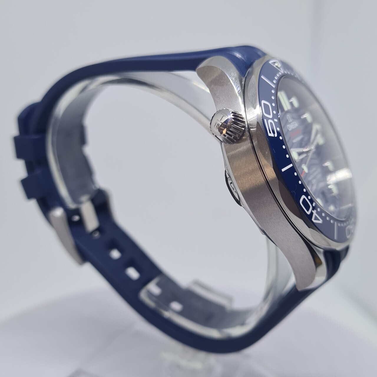 Omega Seamaster Diver 300M Co-Axial Master Chronometer 42MM