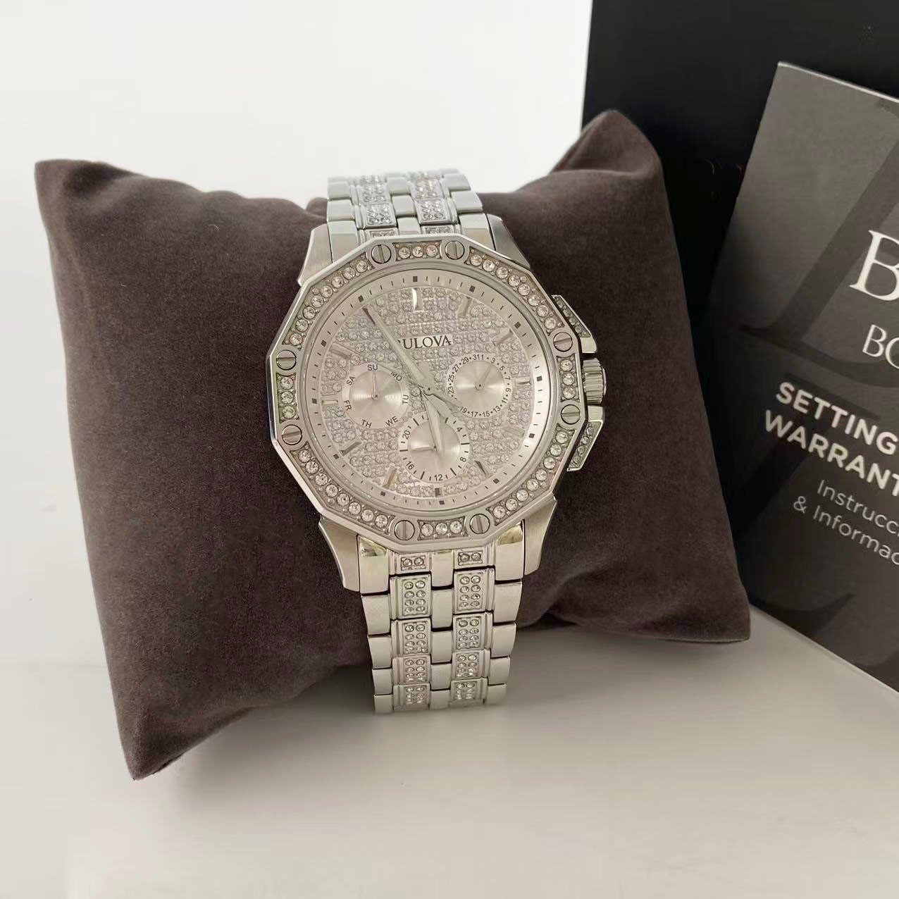 New Bulova Octava Crystal Men’s Quartz Watch White Dial Stainless Steel 96C134