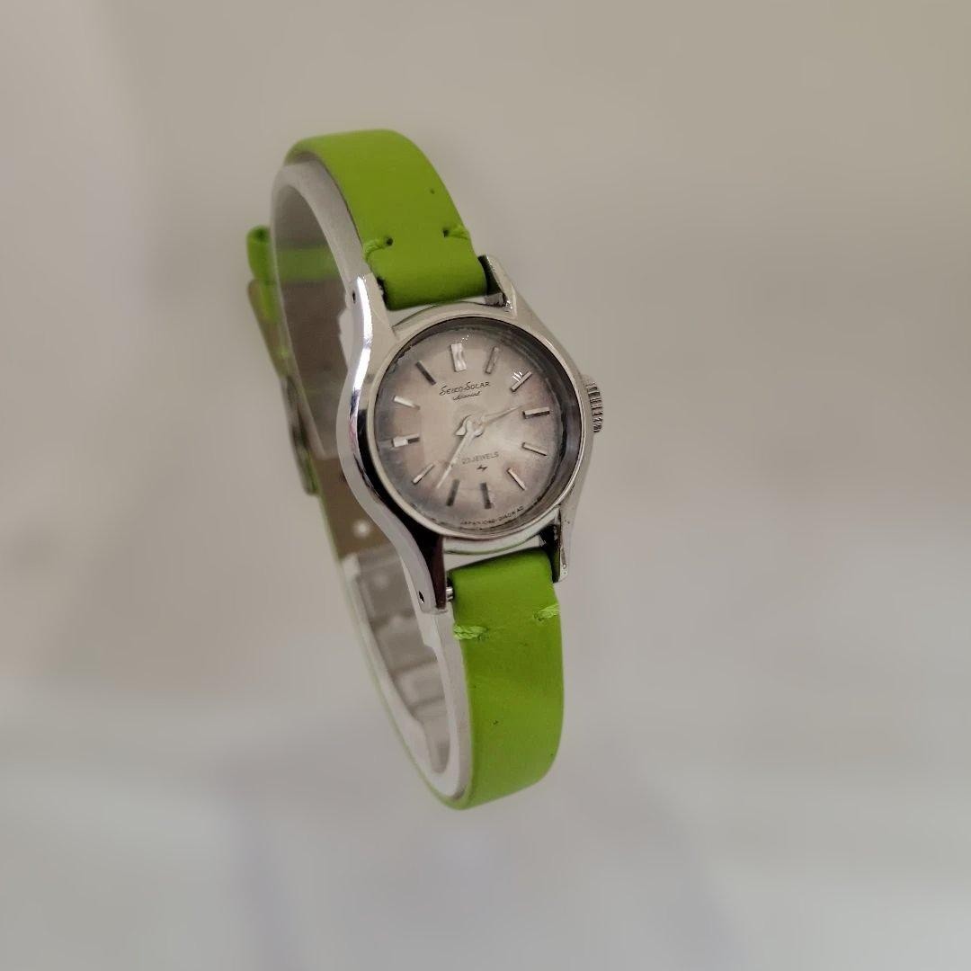 Working SEIKO manual winding ladies’ watch