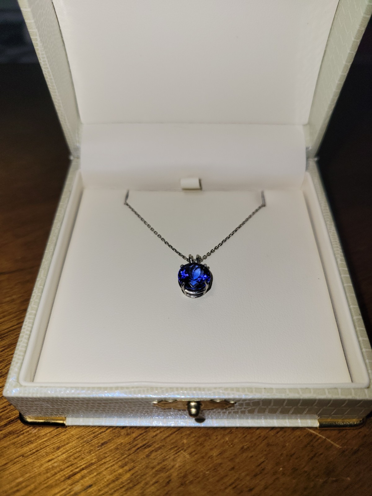 14K White Gold Blue Tanzanite Prong Set Round Pendant Charm Necklace 18in