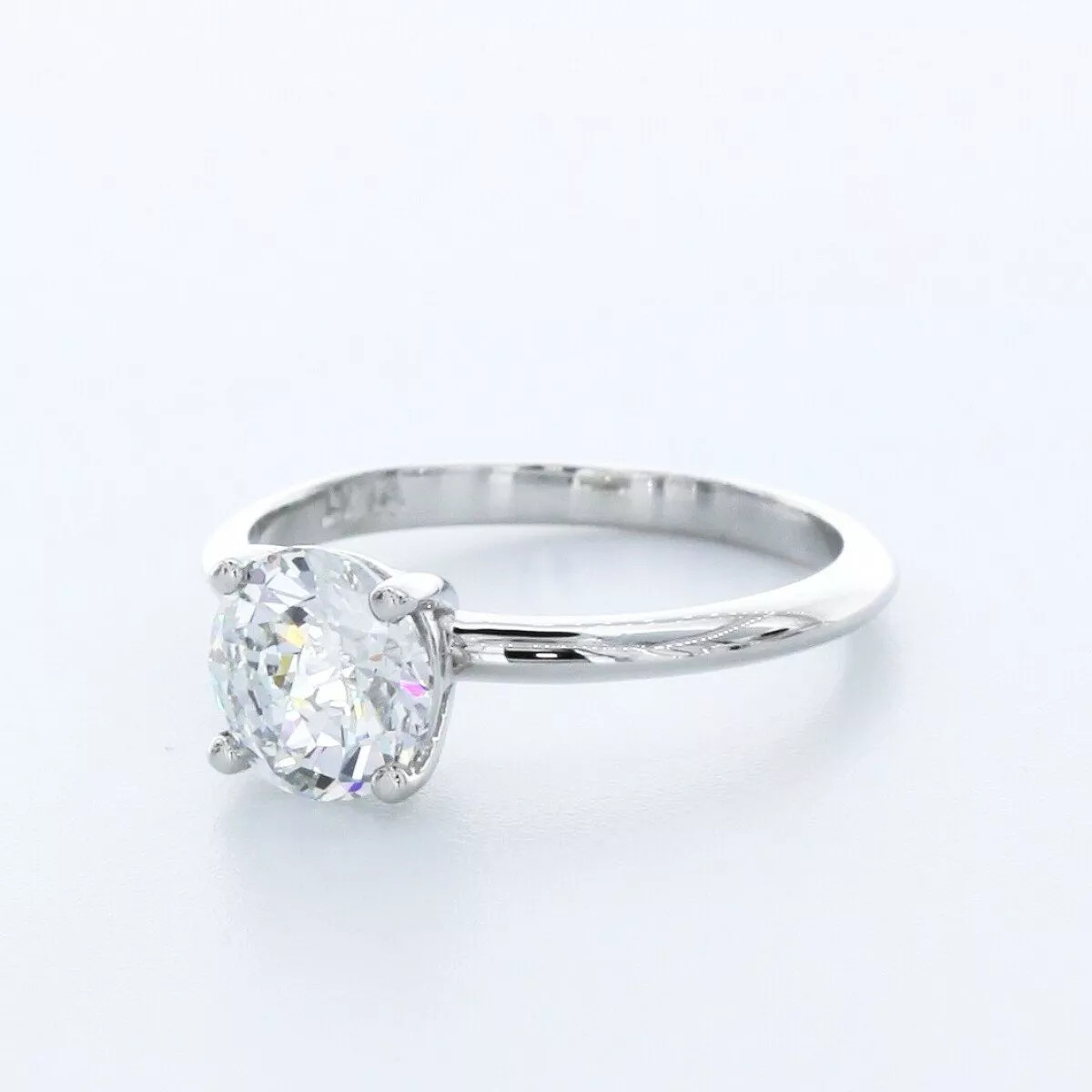 Solitaire Engagement Ring Classic 14K Gold 1.83 CT Round Lab-Grown Diamond D VS1