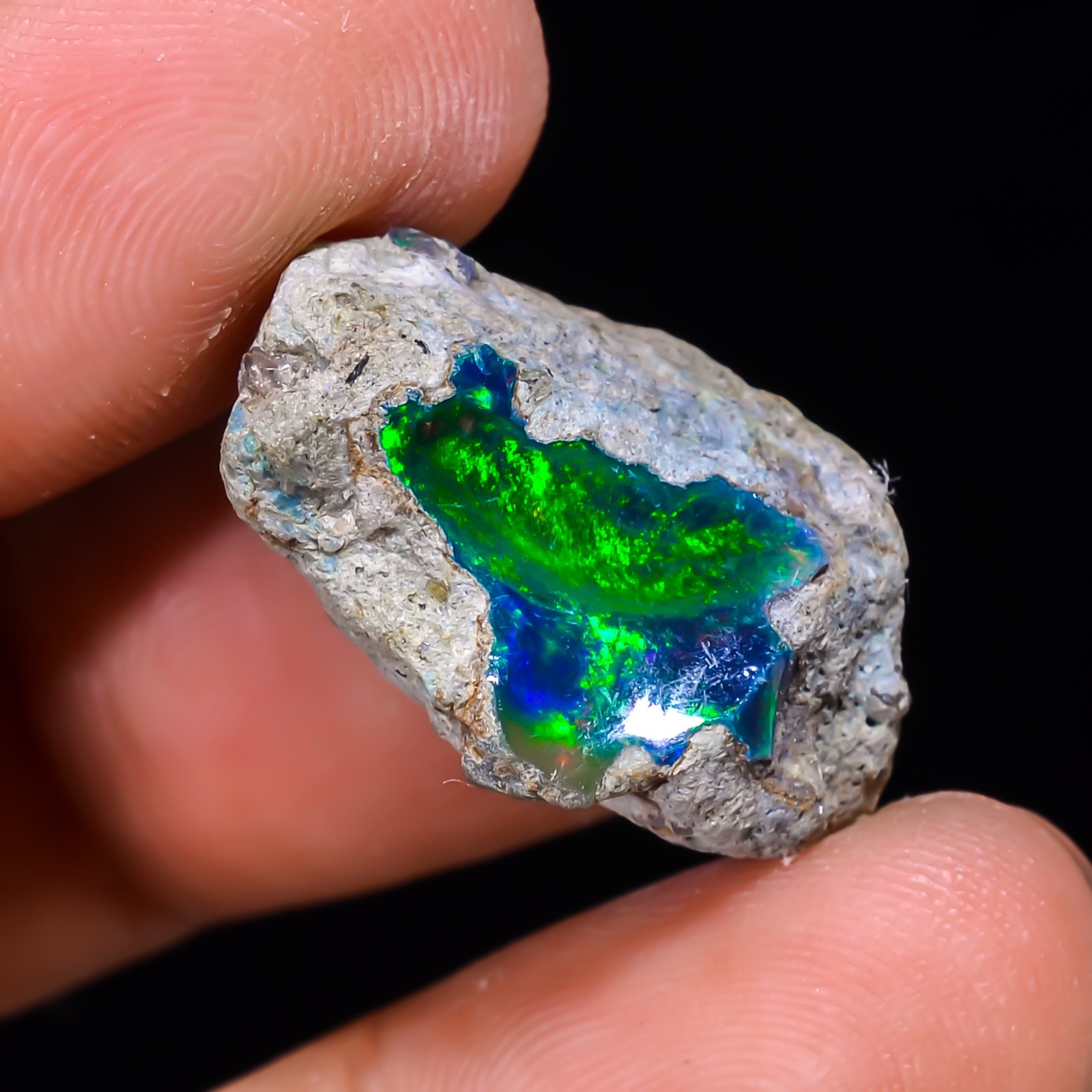 13.5ct Natural Black Opal Rough Ethiopian, Fire Opal Gemstone, 22x14MM Welo Opal
