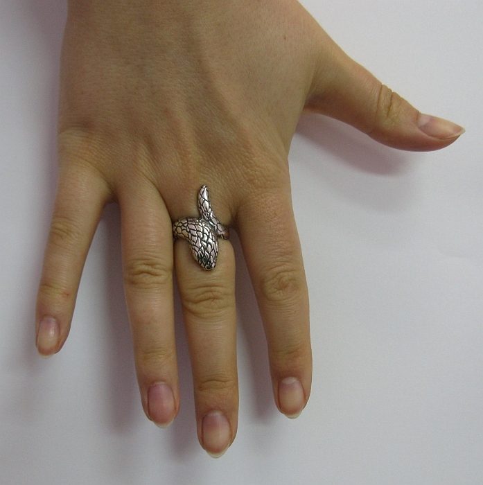 Extravagant Sterling Silver Ring Solid 925 Snake Perfect Quality Handmade