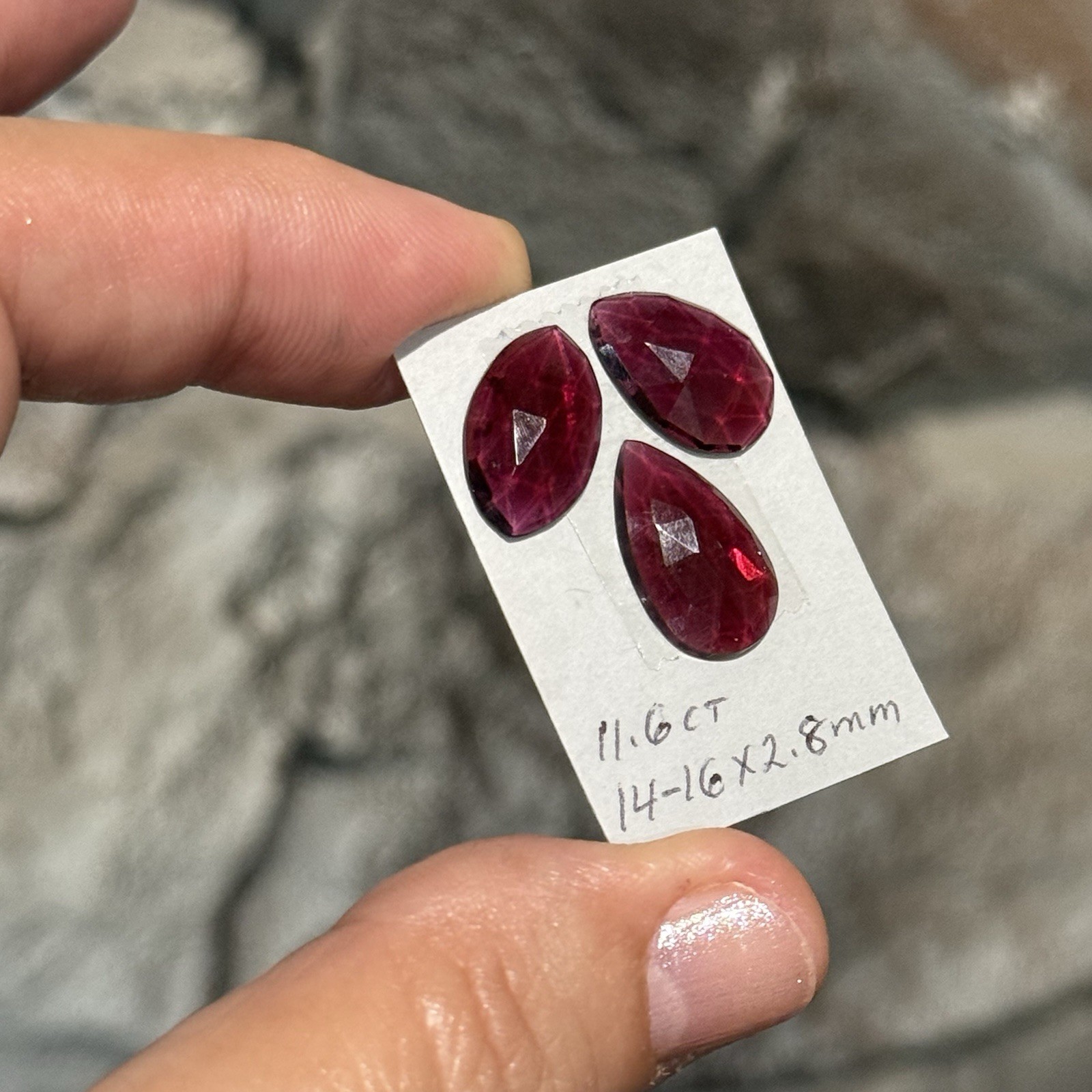 11.6ct 14-16×2.8mm 3pc Mixed Lot Fine Rose Cut Rhodolite Garnet Cabochon Gems