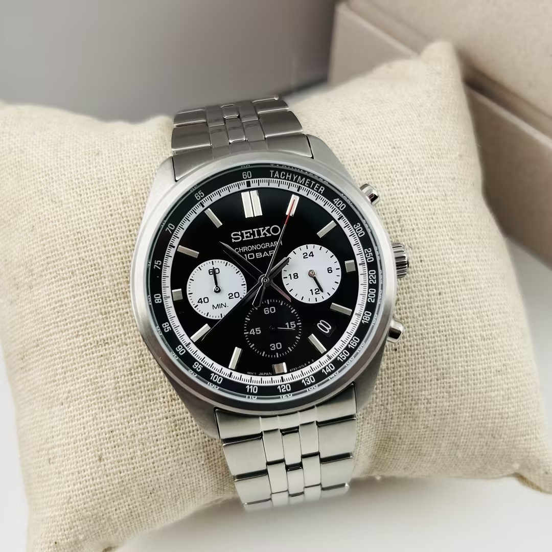 Seiko SSB429 Essentials Black Dial Stainless Steel Men’s Quartz Watch 41.5MM