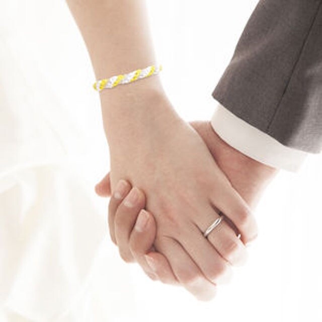 Multi Color Glass and Yellow Awareness Stretch Bracelet (6.50 In)